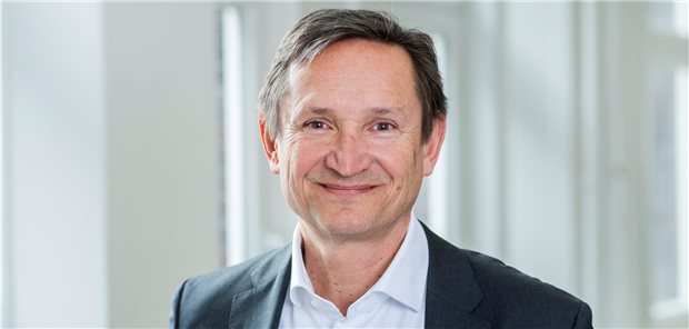 Seit vielen Jahren als Managed-Care- und IV-Spezialist im Gesundheitsmarkt aktiv: Dr. Helmut Hildebrandt.