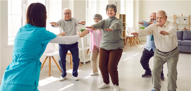Senioren-Sportgruppe unter Anleitung
