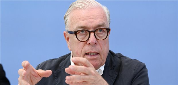 Kliniken: BÄK übt scharfe Kritik an Transparenzgesetz ÄK-Präsident Dr. Klaus Reinhardt.