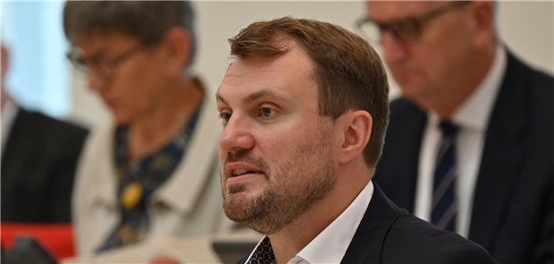 Brandenburg: Kritik am Abschlussbericht des Corona-Untersuchungsausschusses Sieht keinen Anlass zur Kritik: der Vorsitzende des Untersuchungsausschusses Daniel Keller (SPD).