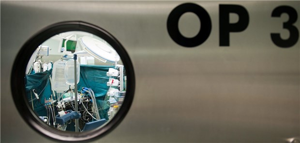 Spahn will die Klinikqualitätsmessung reformieren Sind hinter dieser Türe nur „Amateure“ am Werk? Kennzahlen zur Klinikqualität sollen hierüber Auskunft geben.