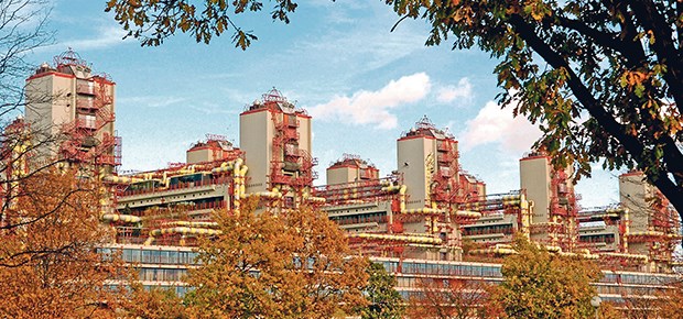 Klinikum Aachen: Denkmal fortschrittsgläubiger Epoche Sinnbild für industrialisierte Medizin: das Klinikum der RWTH Aachen.