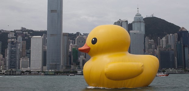 Erster H7N9-Fall in Hongkong Skyline von Hongkong: Bedroht Geflügel die Stadt?
