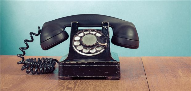 9 Fragen und Antworten zur Telefon-AU Altes Telefon
