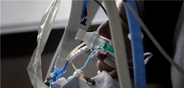 Fachleute warnen vor eindimensionalen Corona-Markern Soll die Sieben-Tage-Inzidenz der wegen COVID in den Krankenhäusern aufgenommenen Patienten neuer Maßstab werden? Experten sind uneins.
