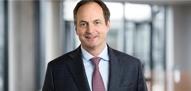 Soll weitere fünf Jahre an der Spitze der Standesbank stehen: Matthias Schellenberg, Vorstandsvorsitzender der Deutschen Apotheker- und Ärztebank. 