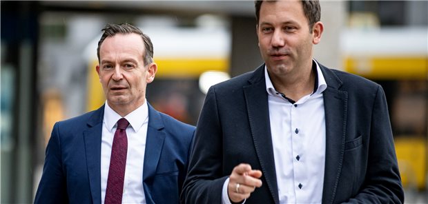 Sondierungen: Ampel für Deutschland oder doch die Reise nach Jamaika? FDP-Generalsekretär Volker Wissing und sein Counterpart von der SPD, Lars Klingbeil (von links nach rechts).