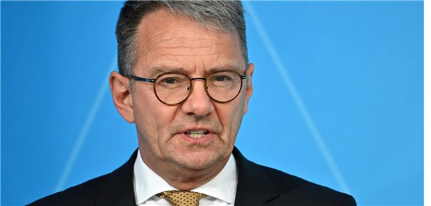 Brandbrief an Lauterbach: 71 Landräte kritisieren Krankenhausreform Sorgt sich um die Versorgungssicherheit auf dem Land: Der Präsident des Bayerischen Landkreistages Thomas Karmasin.