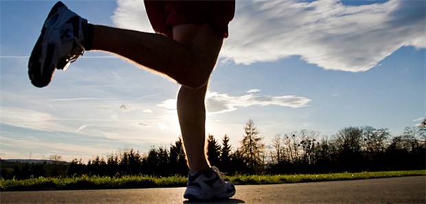 Sport hilft Herz und Psyche Sport hilft gegen Depressionen auf verschiedenen Ebenen. Das haben Forscher aus Hannover nachgewiesen.