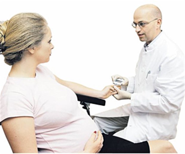 So bewahren Ärzte Schwangere vor Einbußen Sprechen Ärzte Schwangeren nach der Diagnose Gestationsdiabetes ein Beschäftigungsverbot aus, kann das für die Betroffene Arbeitslosigkeit bedeuten.