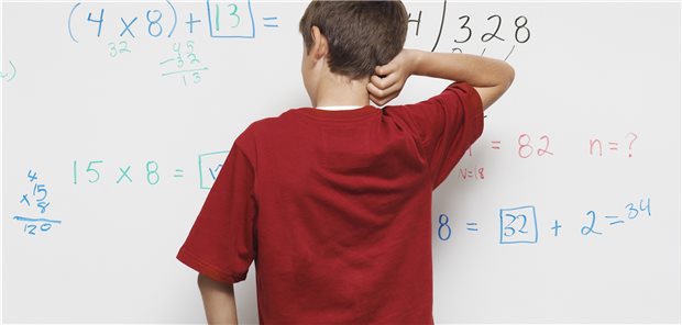 Ständiges Jucken infolge einer atopischen Dermatitis kann zu Konzentrationsproblemen führen.