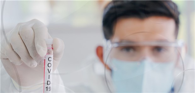 Standard bei COVID-19-Verdacht: Schutzkittel, Einweghandschuhe, Schutzbrille und dicht anliegende Atemschutzmaske.