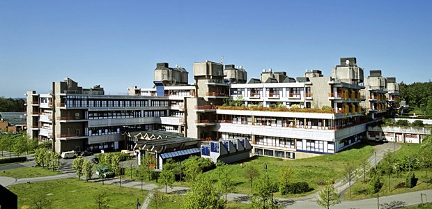 Hunderte Klinikmitarbeiter wollen zurück zum Land Standort Marburg: Zahlreiche UKGM-Mitarbeiter wollen wieder in den Landesdienst.