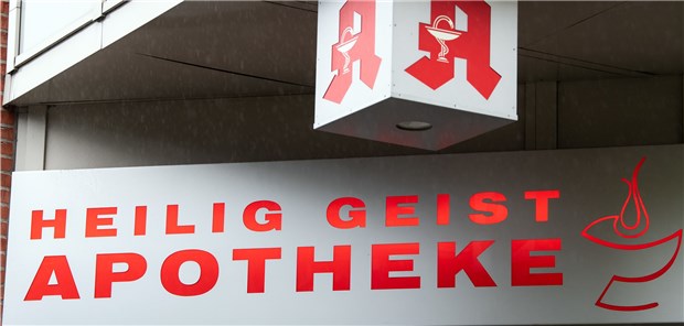 Polizei ermittelt gegen zwei Apotheken-Mitarbeiter Statt Glukose: Bei der giftigen Substanz aus der Kölner Heilig Geist Apotheke, die in Glukose-Tüten abgepackt war, handelte es sich um Lidocainhydrochlorid. Eine Frau und ihr Neugeborenes waren daran gestorben.