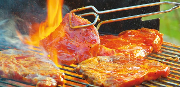 Grillsteaks lassen Darmpolypen gedeihen Steaks: Lecker aber kräftig gegrillt nicht unbedingt gesundheitsfördernd.