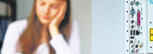 Obamas "Datenbefreiung" kann weitergehen Stecker rein, dann fließen die Daten in die E-Gesundheitsakte - in den USA.