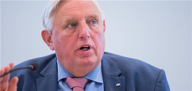 Ab 17. November wird es ernst mit der Krankenhausreform in NRW Stellte am Mittwoch den Fahrplan für die Umsetzung der Krankenhausreform vor: Karl Josef Laumann (CDU), Gesundheitsminister von Nordrhein-Westfalen.