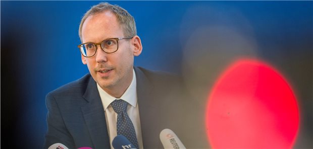Landesamt für Gesundheit in Hessen soll 2023 starten Stellte den Plan für die Schaffung eines Landesamts für Gesundheit vor: Hessens Landesgesundheitsminister Kai Klose (Grüne). (Archivbild)