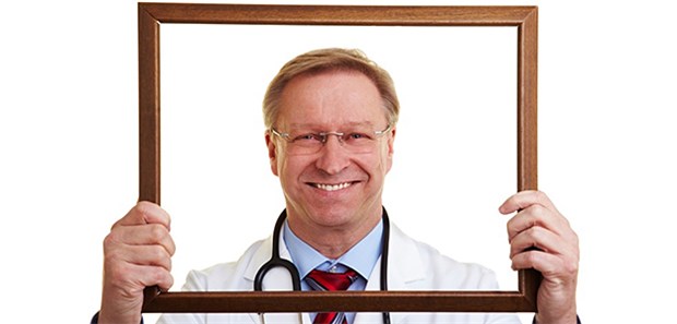 Fast jeder ist zufrieden mit seinem Hausarzt Stimmen die Rahmenbedingungen der medizinischen Versorgung? In einer Umfrage äußerten sich die meisten Patienten damit zufrieden. Lob gab es auch für ihre Hausärzte.