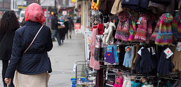 Arztverteilung in der Hauptstadt Interpretationssache? Straße in Neukölln: Der Berliner Stadtteil leidet in einigen Bereichen an Unterversorgung.
