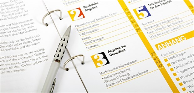 Strukturierte Informationen für den Ernstfall: Ein Notfallordner kann Angehörigen dabei helfen, nötiges zu regeln.