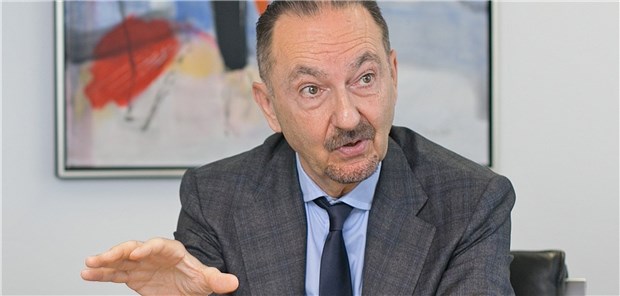„Ich hätte mir eine TI gewünscht, die uns Ärzte begeistert“ Sucht juristische Klärung über die Rechtmäßigkeit von Kürzungen für Ärzte, die nicht an die TI angeschlossen sind: Dr. Werner Baumgärtner.