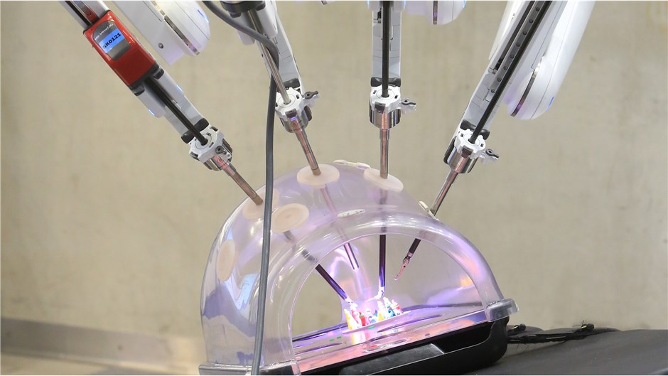 Supermoderne Medizintechnik: Da Vinci Xi, ein roboterassistiertes Chirurgie-Syst...