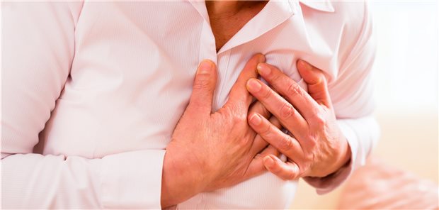 Symptome eines Myokardinfarktes: Das Risiko, dass es nach einem Herzinfarkt erneut zu einem Koronarereignis kommt, hat nach den Ergebnissen einer US-Analyse deutlich abgenommen, besonders bei den Frauen.