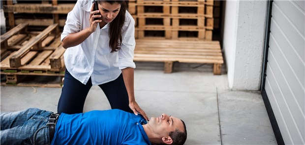 Synkope! Bei der Klärung deren Ursache helfen klinische Zeichen und Symptome. 