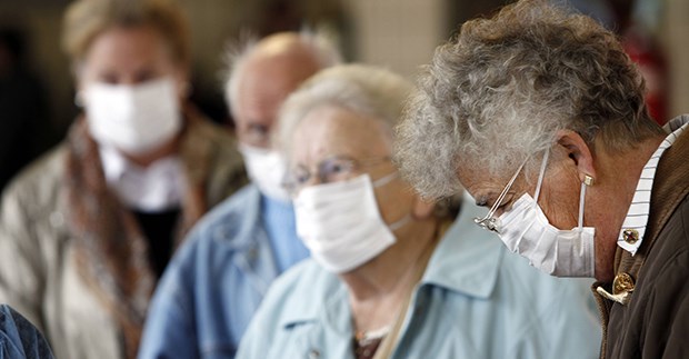 Influenza-Experte: "Grippewelle kann richtig in Gang kommen" Szenen wie aus einem Katastrophenfilm: Zu Massenimpfungen, wie hier 2009 bei einer Katastrophenschutzübung in Essen, wird es wohl kaum kommen. Doch die Grippe kann noch richtig in Gang kommen.