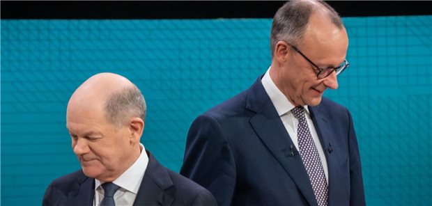 TV-Duell zwischen Scholz und Merz: Zwei kurze Minuten für die Pflege Scholz und Merz beim TV Duell