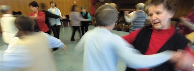 Bewegung halbiert das Diabetesrisiko Tanzen ist Menschen mit hohem Diabetes-Risiko besonders zu empfehlen.