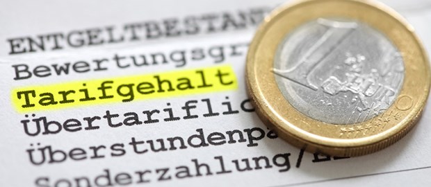 Tarifvertrag sticht Richtlinien Tarifgehälter - werden von AVR kirchlicher Klinikträger nicht ausgestochen.