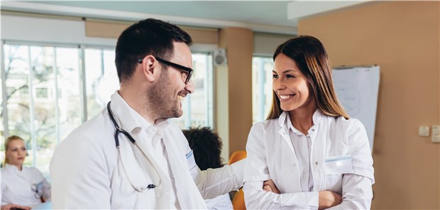 Teampraxen können bis zu 30.000 Euro Anschubhilfe je hausärztlicher Vollzeitstelle erhalten. 