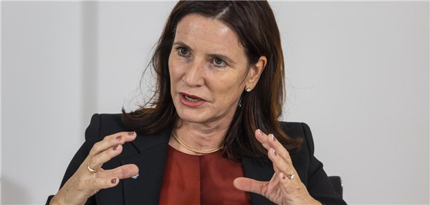 Telefon-AU in der Infektsaison für viele Praxen unverzichtbar: Die Bundesvorsitzende des Hausärztinnen- und Hausärzteverbands Professor Nicola Buhlinger-Göpfarth kritisiert die Kritik an der telefonischen Krankschreibung.