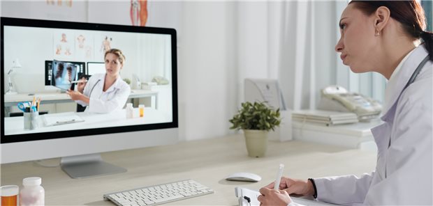 Krebsmediziner wünschen sich mehr digitale Angebote Telekonsil: Viele onkologisch tätige Ärztinnen und Ärzte würde es entlasten, wenn mehr telemedizinische Anwendungen niedrigschwellig zur Verfügung ständen.