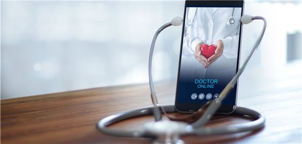 Telemonitoring bei Herzinsuffizienz: In einer Studie ließen sich mithilfe einer App-basierten Analyse von Sprachaufzeichnungen der Patienten die meisten akuten Herzinsuffizienz-Verschlechterungen voraussagen.