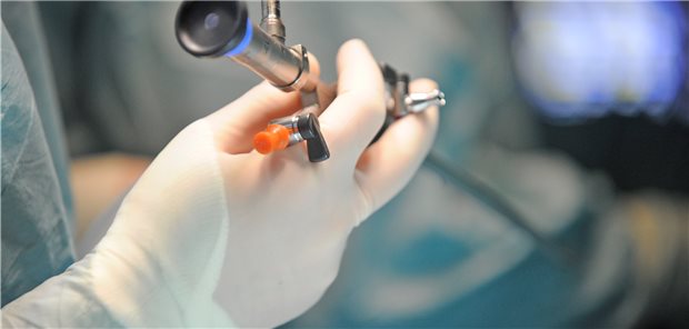 Teures Op-Besteck: Die Endoskop-Aufbereitung ist nur ein Beispiel für die stetig gestiegenen Hygienekosten ambulant operierender Praxen.