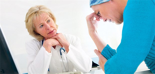 Immer weniger Teilnehmer in Nordrhein Themen wie die Angst vor einem zweiten Tumor beschäftigen in der Brustkrebs-Nachsorge oft besonders.