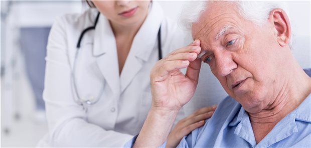 Auf das Lebensende vorbereitet sein! Wie Ärzte helfen können Therapie-Chancen realistisch vermitteln: Oft geht es darum, wie Patienten ihre verbleibende Lebenszeit selbstbestimmt gestalten können. (Symbolbild mit Fotomodellen)