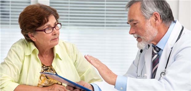 Therapieentscheidungen sollen gemeinsam mit dem Patienten und frei von ökonomischen Zwängen getroffen werden können, fordern die Fachärzte.