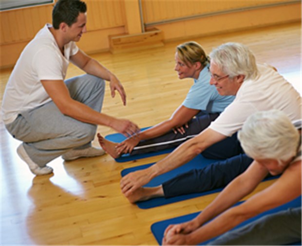 Sicherheit für Diabetiker beim Training im Fitnessstudio Training auch für Diabetiker: Speziell geschulte Trainer können im Notfall den Diabetes-Patienten helfen.