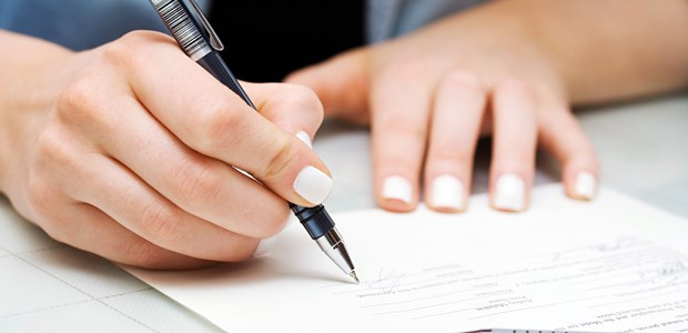 Transparenz geht Hand in Hand mit der schriftlichen Dokumentation von Verträgen