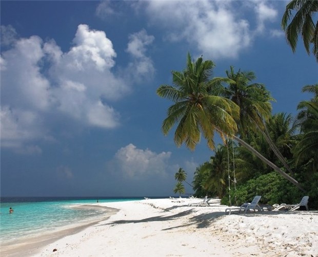 Fernreise mit Rheuma - da ist Beratung nötig Traumhaft: Strand, Wetter, Wasser - auch für Rheumatiker unter Immunsuppression realistisch.