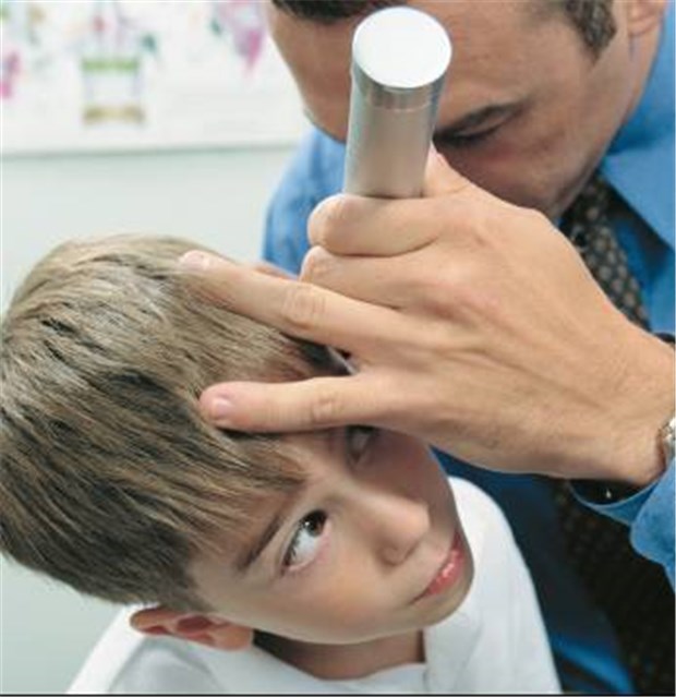 Otitis media - Antibiotika sind nicht die erste Wahl Trommelfell wirklich gerötet und gewölbt? Diagnostik bei Otitis media.