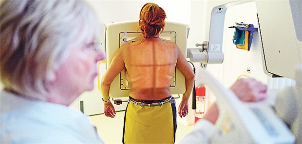 Neue Gefahr durch Tuberkulose Tuberkulose-Screening per Röntgen bei Flüchtlingen ist aufwändig, aber ohne Alternative.