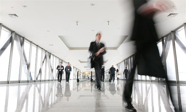 Typische Stressquellen: Zu viel Arbeit, Lärm, Hektik, unzufriedene Patienten und Diskussionen im Team.