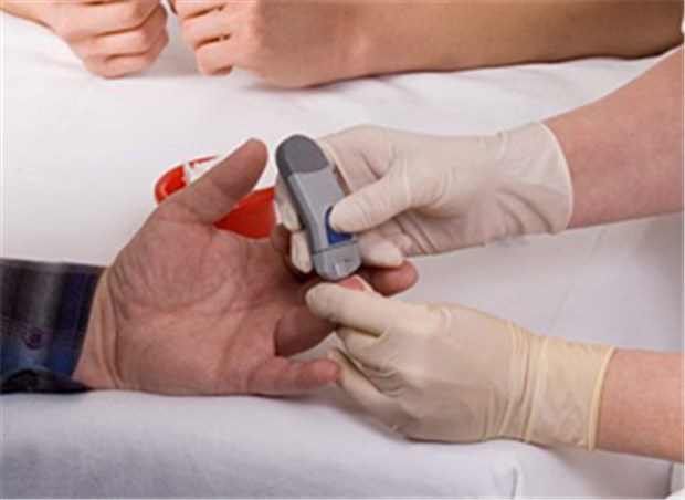 Gute Diabetes-Therapie schützt vor Darmkrebs US-Studie: Frauen mit Diabetes haben kein höheres Darmkrebsrisiko als Frauen ohne Diabetes. Diabeteskranke Männer dagegen ein geringfügig erhöhtes.