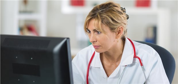 Software warnt vor Arzneirisiken Über ein einfaches Farbwarnsystem zeigt das Arznei-Modul an, ob etwa mögliche Kontraindikationen, Allergierisiken oder auch Doppelverordnungen vorliegen.