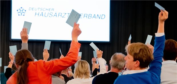 Über viele Anträge hatten die Hausärzte bei der Frühjahrstagung abzustimmen. Die meisten gingen mit großer Mehrheit durch.